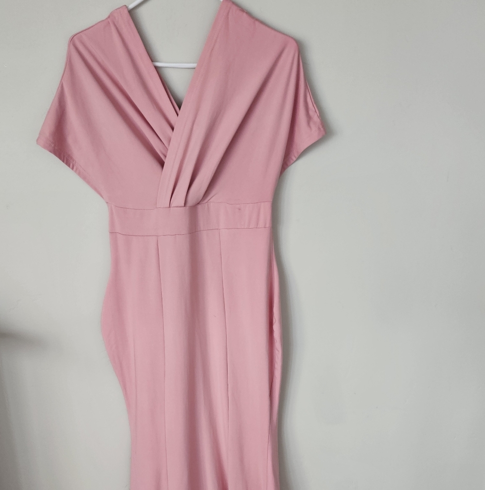 Chic Pink Midi Dress